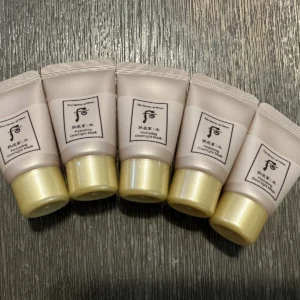 The history of whoo Hydrating Overnight Mask 13ml X 5 Pcs. New Sealed