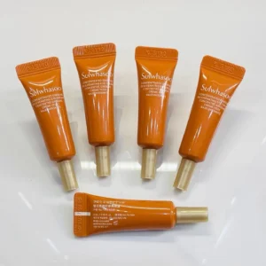 Sulwhasoo Concentrated Ginseng Rejuvenating Eye Cream 3ml x 5 pcs = 15 ml.